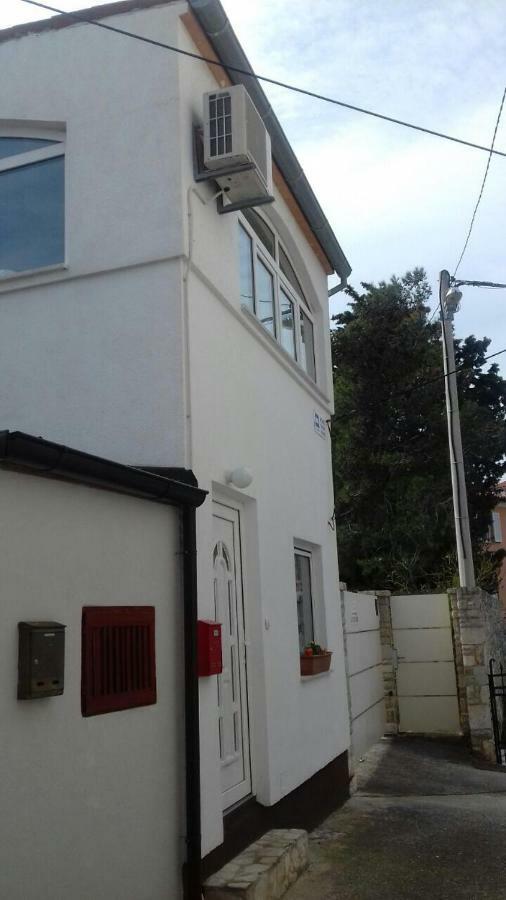 Apartment Senada Premantura Exterior photo